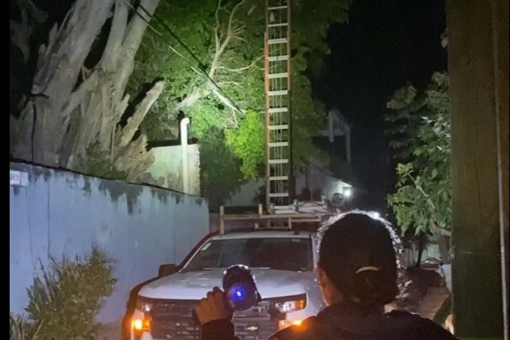 Imagen Cables caídos y casas dañadas deja evento de norte en Boca del Río