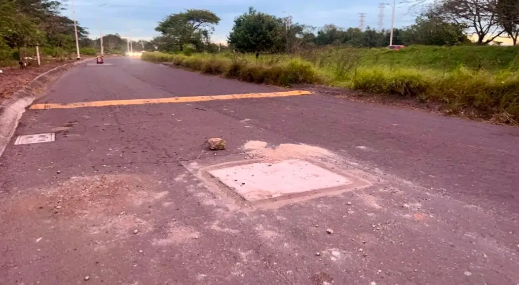 Tapan registros en zona escolar del Nuevo Veracruz 