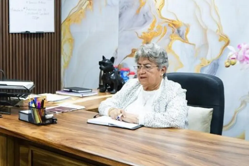 Así reclama alcaldesa de Lerdo de Tejada al líder de Morena en evento (+Video)