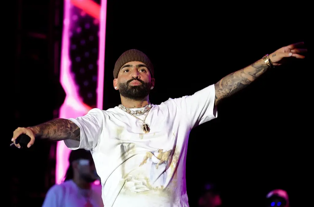 Imagen Arcángel presenta su nuevo disco 'La 8va Maravilla' en Puerto Rico