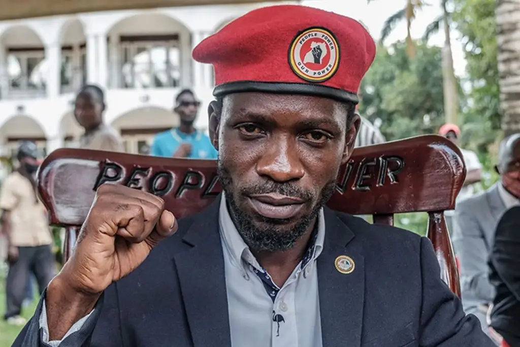 Imagen Militares secuestran a líder opositor en Uganda; se lo llevaron en un helicóptero