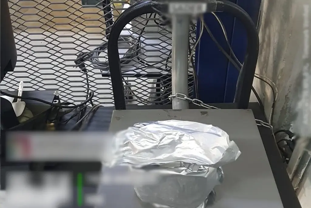 Aseguran paquete con fentanilo en aeropuerto de CDMX