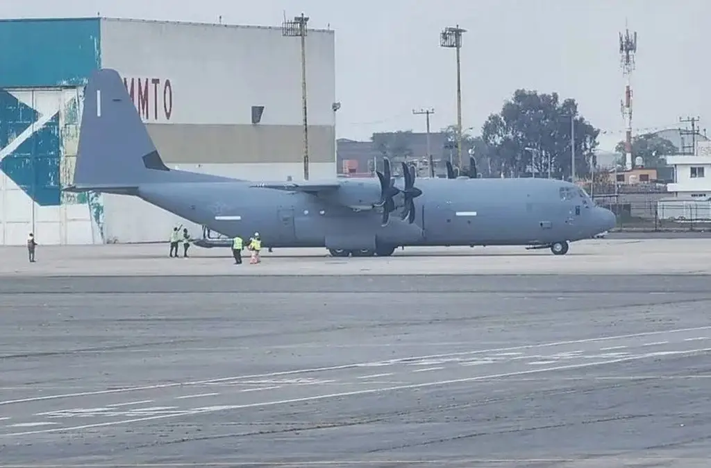 Avión 'Hércules' de EU llegó a aeropuerto de Toluca por actividades de capacitación: Gabinete de Seguridad