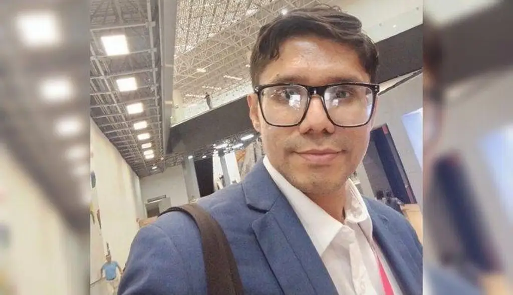 Imagen Leonardo Escobar, académico de la Ibero Puebla, reveló esto en anexo 