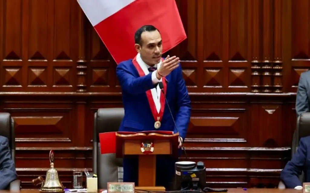 Imagen Acusan a presidente de Perú de presuntas reuniones clandestinas con empresario chino