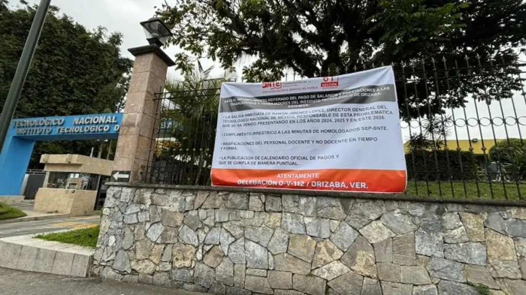 Imagen Protestan en el Tecnológico de Orizaba por pagos pendientes desde 2024