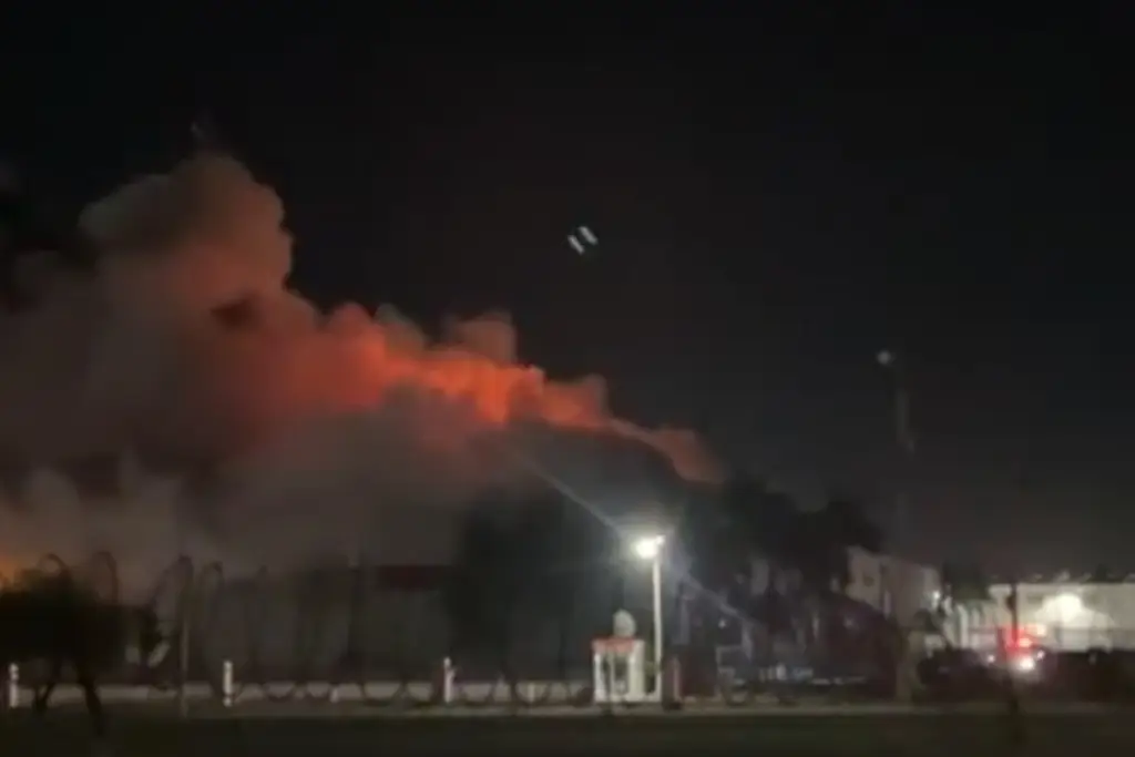 Imagen Fuerte incendio tras explosión en maquiladora de Matamoros (+Video) 