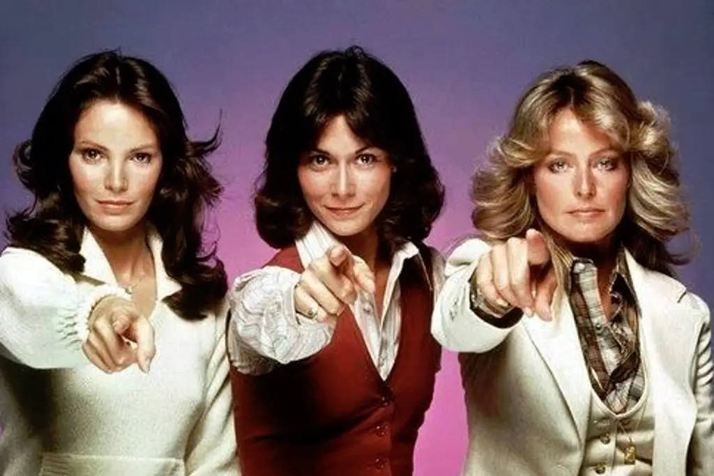 Imagen Elenco de 'Los Ángeles de Charlie' se reúne para celebrar el 50 aniversario de la serie