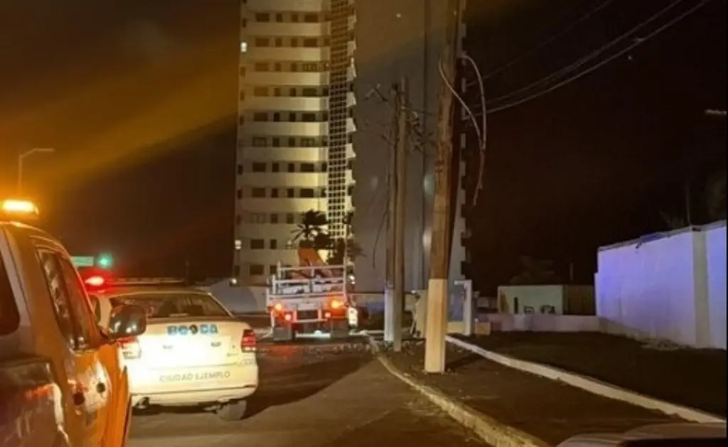 Imagen Explota transformador en fraccionamiento de Boca del Río 