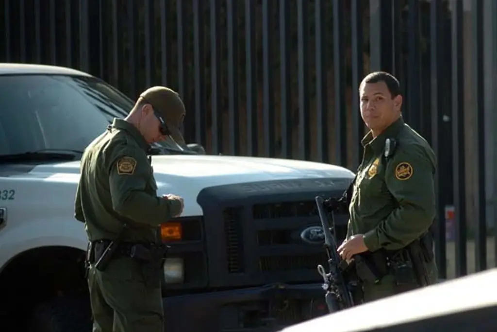 Imagen Patrulla Fronteriza de Arizona balea a un ciudadano de EU; está grave