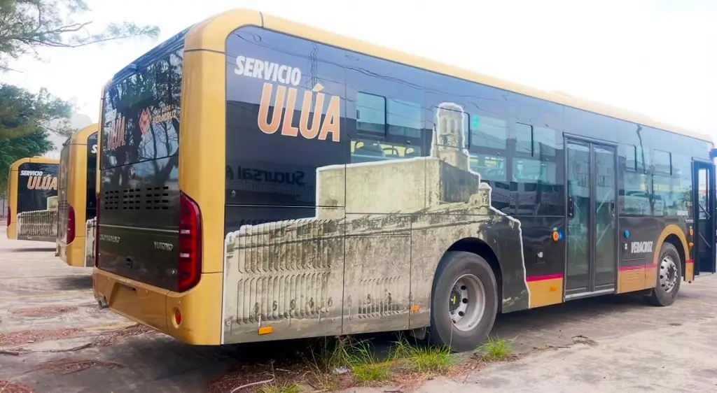 Imagen Camiones Ulúa de vuelta al “Benito Juárez” en Veracruz 