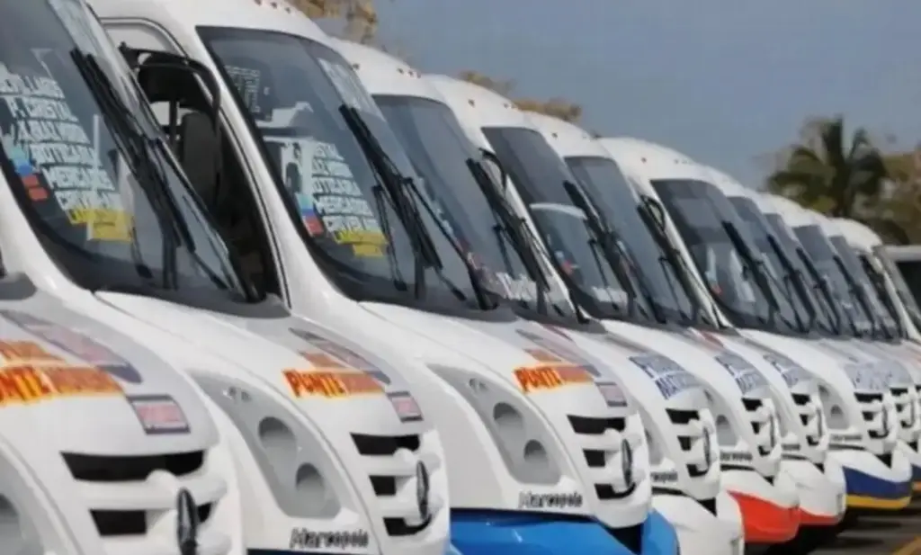 Imagen Advierten tranportistas que algunas rutas de camiones podrían desaparecer en Veracruz