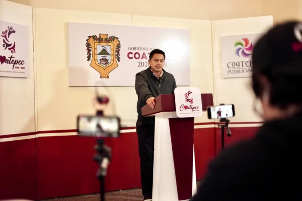 Imagen Alcalde confirma relevo y refuerzo policial en Coatepec, Veracruz 