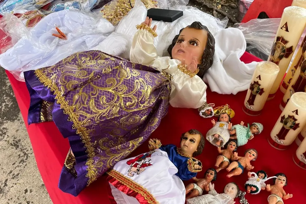 Imagen Se está perdiendo la tradición de vestir al Niño Dios en Veracruz