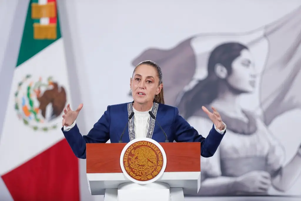 Imagen Sheinbaum cuestiona operativos migratorios en bares de Veracruz