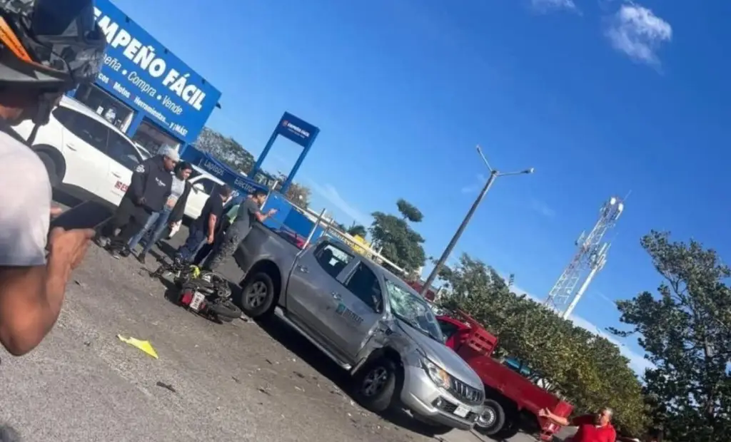 Imagen Muere motociclista tras choque con camioneta en Medellín, Veracruz