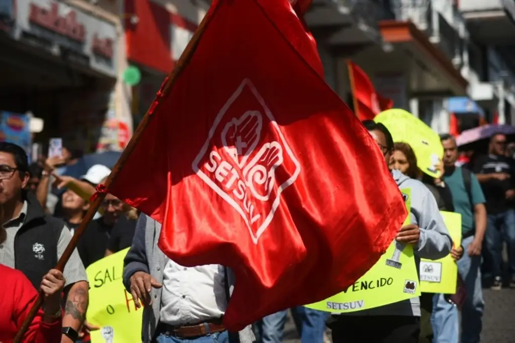 Imagen UV, sin capacidad financiera para atender exigencia salarial del Setsuv: Rector