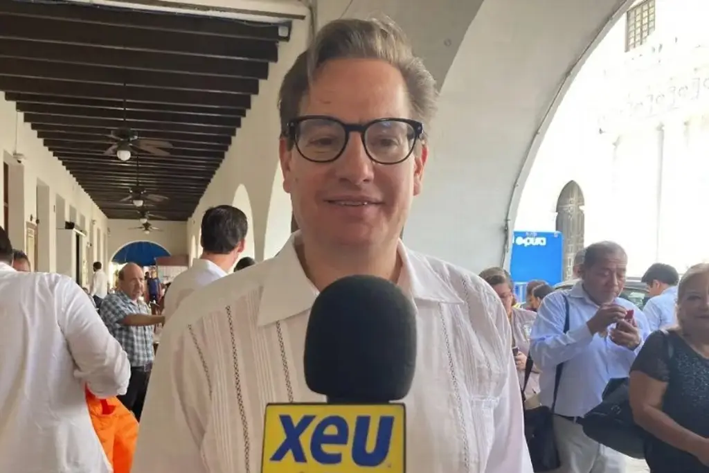 Imagen López Gatell dejó en 68.9% cobertura de Sarampión: ex secretario de Salud de Calderón al director del IMSS