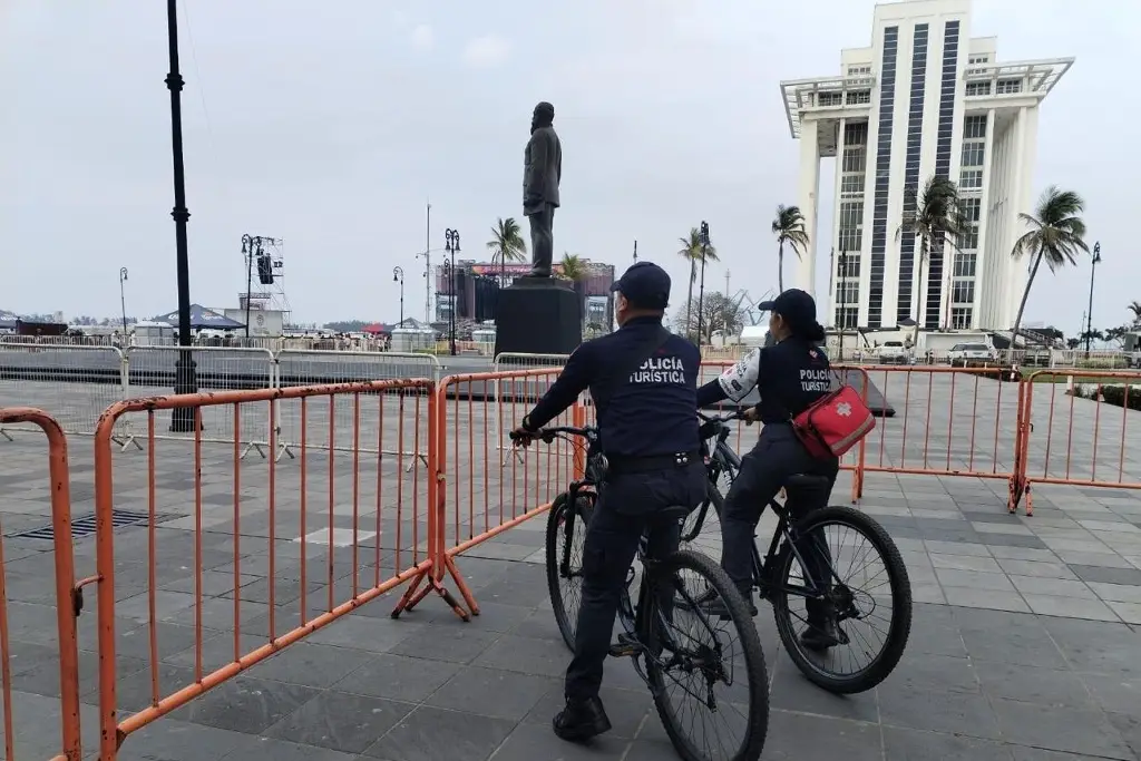 Imagen Más de 2 mil elementos de seguridad resguardarán el Carnaval de Veracruz