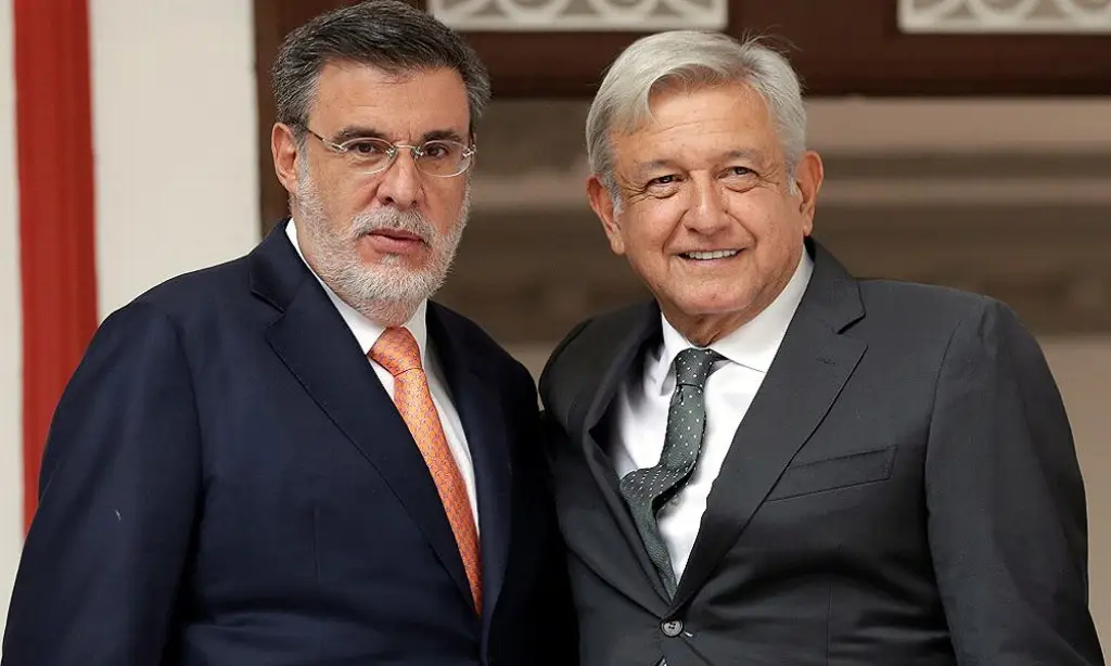 Imagen Tuve que renunciar cuando AMLO se radicalizó: Julio Scherer