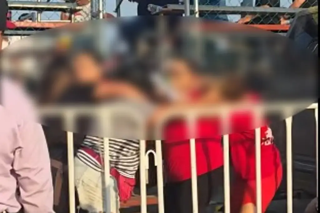 Imagen Captan pelea de mujeres en arranque del Carnaval de Veracruz 