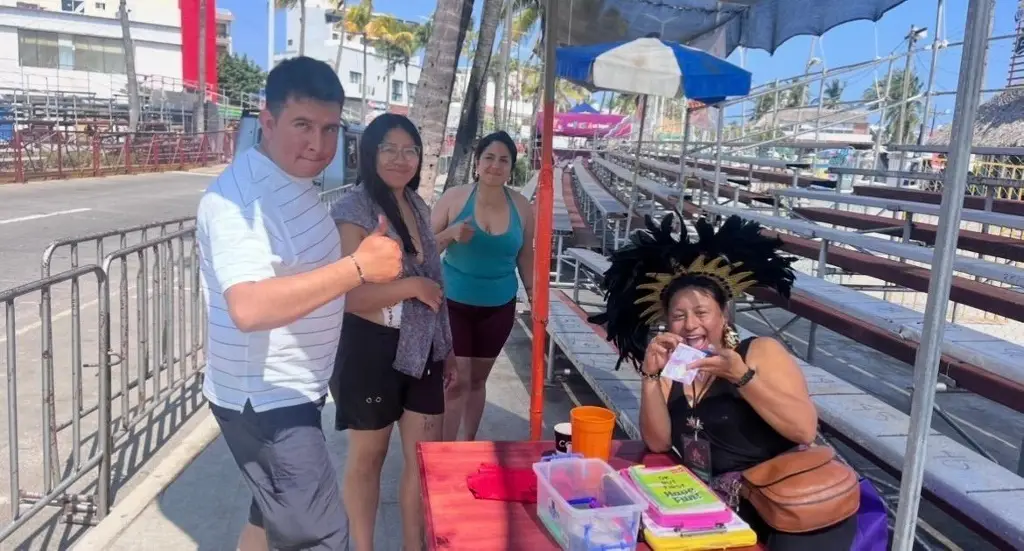 Imagen Graderos esperan lleno total para el último desfile del Carnaval de Veracruz 