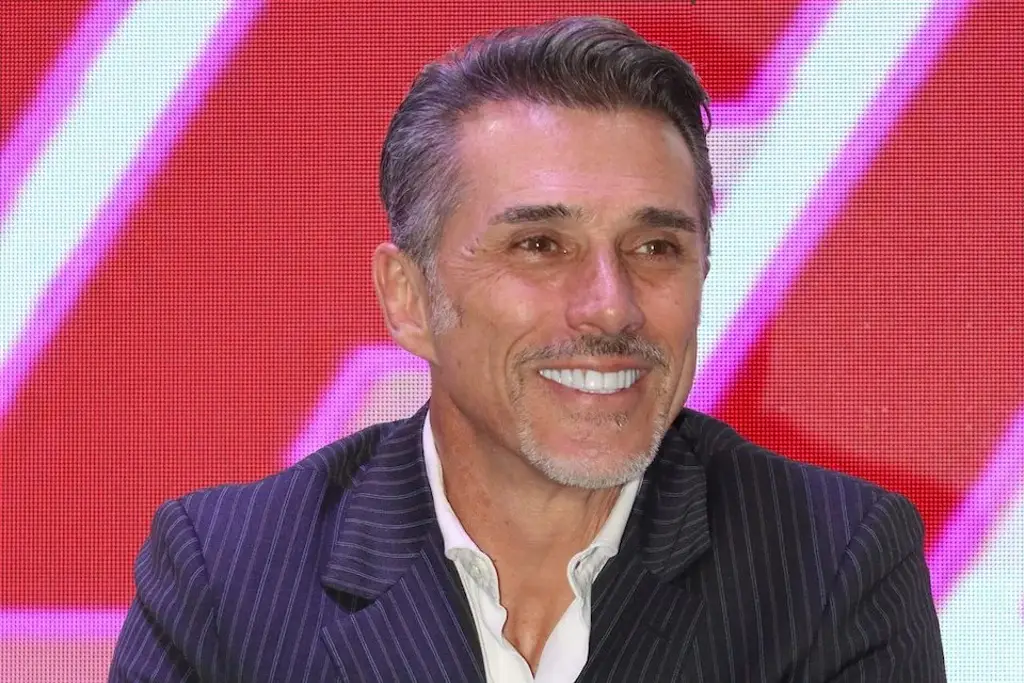 Imagen Sergio Mayer pide licencia en el Congreso por irse a La Casa de Los Famosos