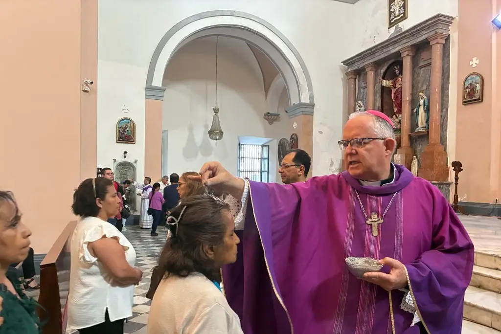 Imagen Aún estás a tiempo: horario para recibir la ceniza en la Catedral de Veracruz 