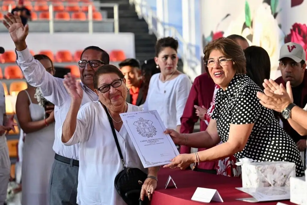 Imagen Más de mil parejas dicen “Sí acepto” en Veracruz 