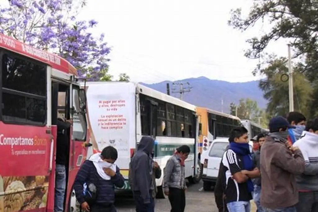 Imagen Descartan paro de camiones en Veracruz; esto explican transportistas