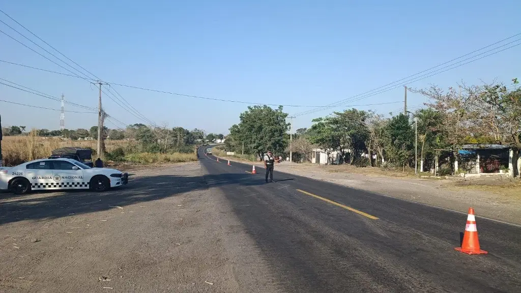 Imagen Se registra cierre parcial de circulación en carretera de Veracruz; conoce a qué altura