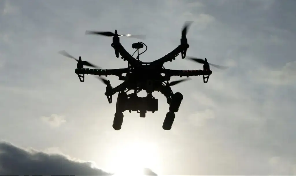 Imagen Suecia intercepta dron que se dirigía a portaaviones francés estacionado en un puerto