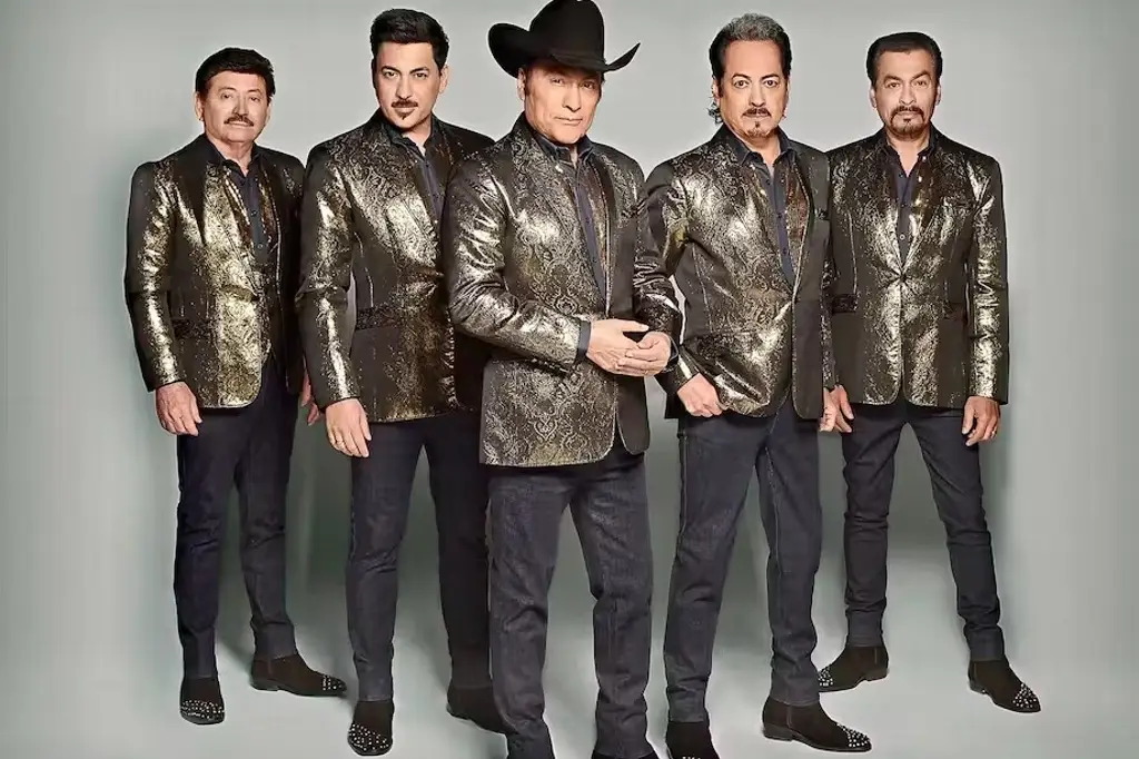 Imagen ¡Corre y va corriendo! Los Tigres del Norte continúan con su Tour La Lotería  
