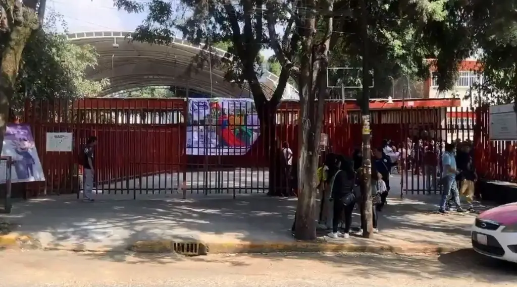 Imagen Alerta en escuela de Edomex por alumno armado, esto se sabe
