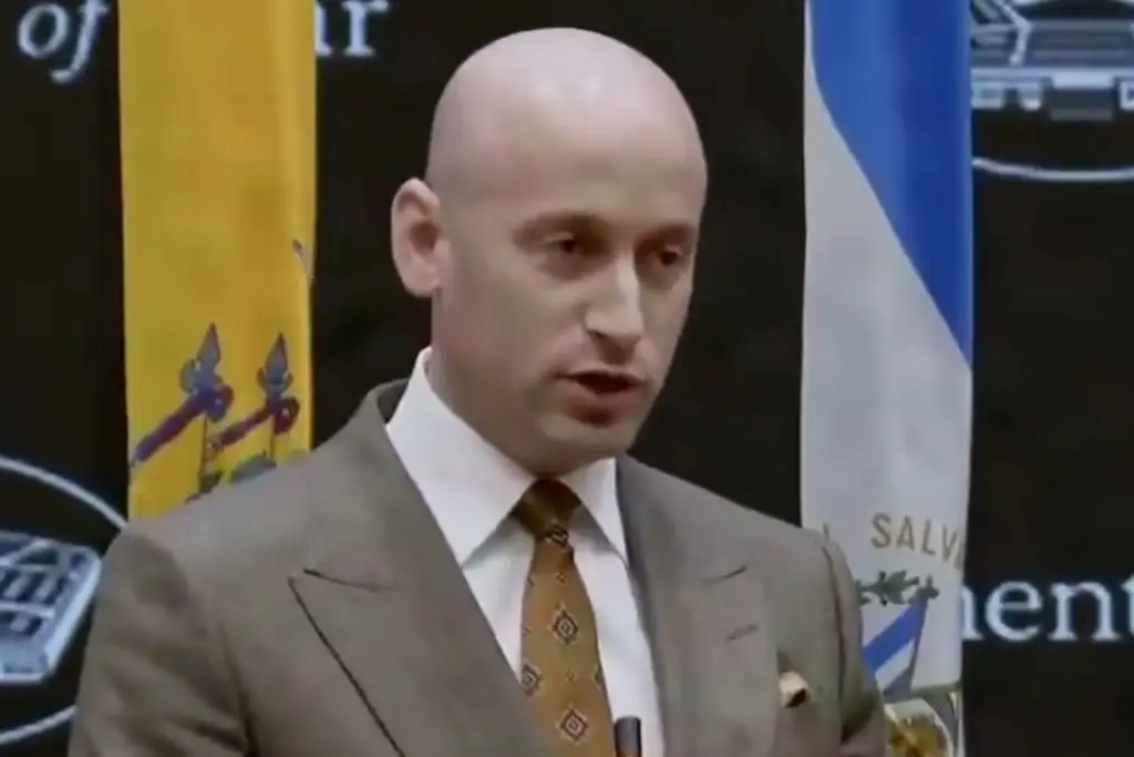 Imagen Asesor de Trump pide a Latinoamérica combatir a carteles como si fuesen ISIS o Al-Qaeda