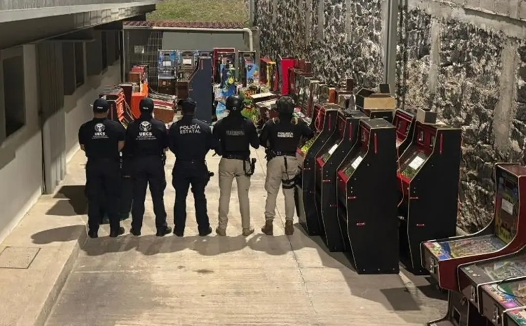 Imagen Aseguran 58 máquinas tragamonedas durante nueve cateos en Xalapa y Tlalnelhuayocan