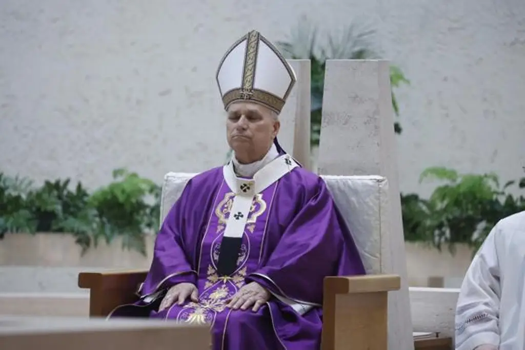 Imagen Papa León XIV urge a erradicar la violencia contra la mujer mediante la educación de los jóvenes