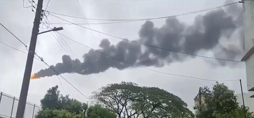 Imagen No estamos inventando nada: padres de familia de escuelas afectadas por refinería Dos Bocas