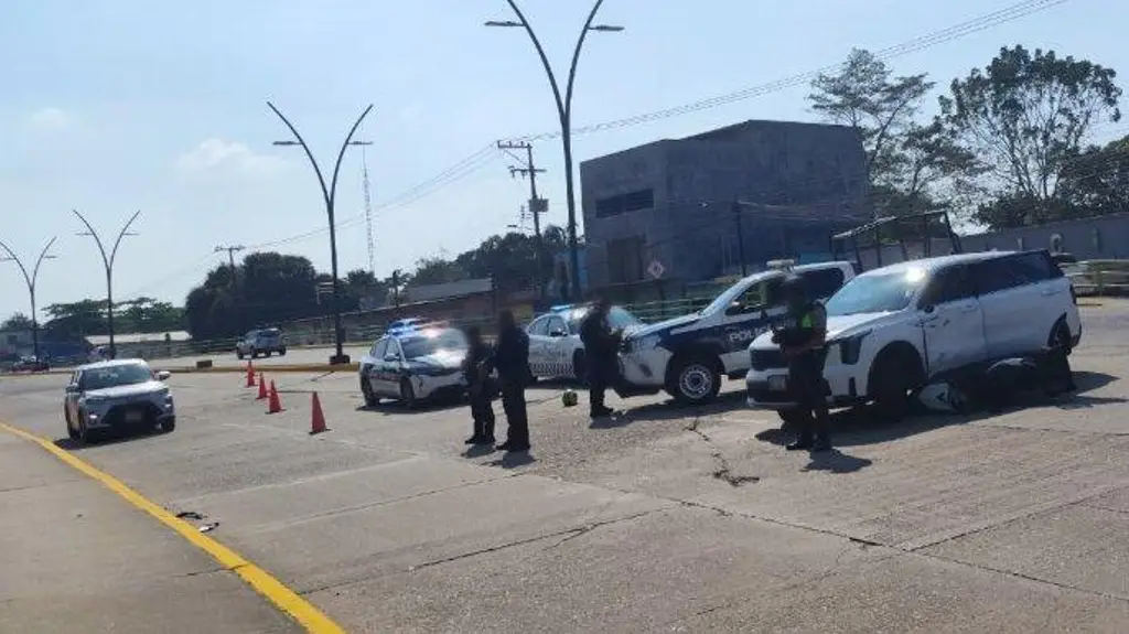 Imagen Hay cierre parcial de circulación en carretera de Veracruz; checa la razón