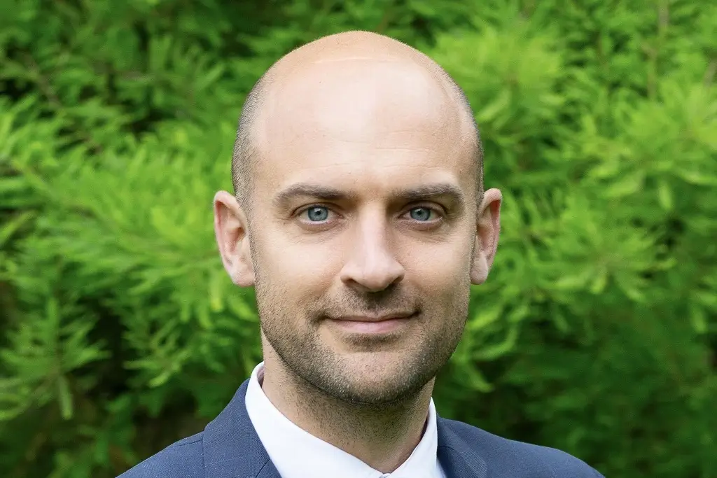 Imagen Francia 'no aprueba' y 'no participará' en el conflicto actual en Oriente Medio