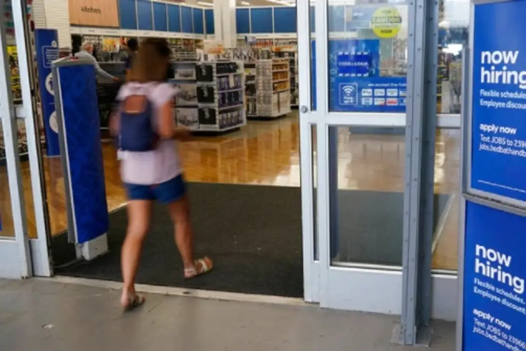 Imagen Economía de EU crece 2.1% en 2025, menos de lo esperado