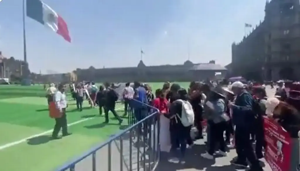 Imagen CNTE irrumpe en megacancha de CDMX tras amenazar a Sheinbaum con esto