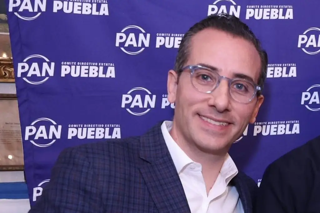 Imagen Atacan a dirigente del PAN en autopista Puebla-Veracruz