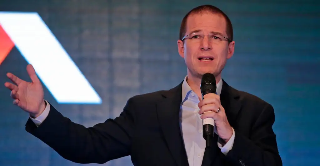 Imagen Plan B de Morena 'está mal hecho', en lugar de reducir regidores los multiplica: Anaya