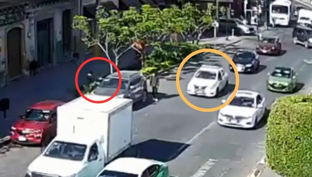 Imagen Asesinan a hombre en el centro de Irapuato frente a elementos de tránsito (+VIDEO)