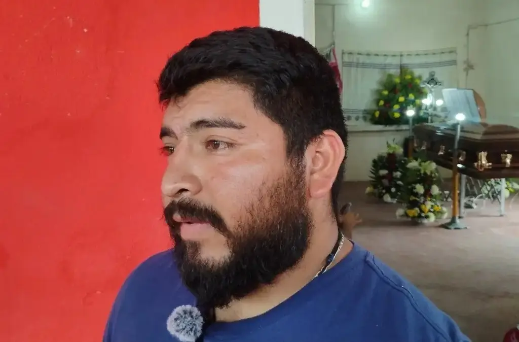 Imagen Hijo de Ezequiel narra cómo se enteraron de su muerte tras incendio en refinería Olmeca de Pemex