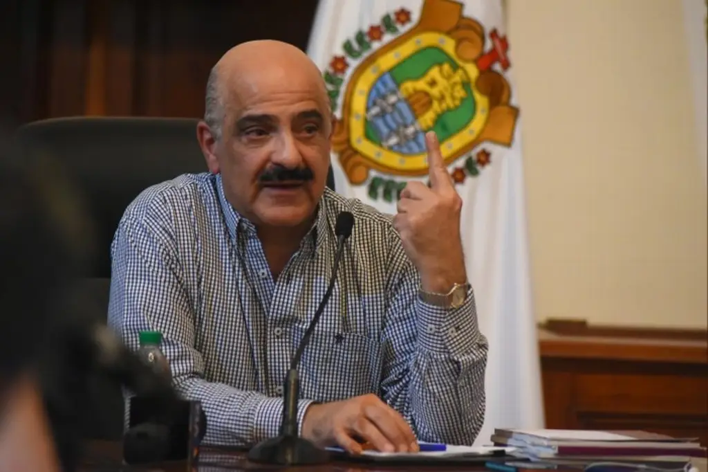 Imagen Ricardo Ahued descarta dejar la Secretaría de Gobierno de Veracruz 