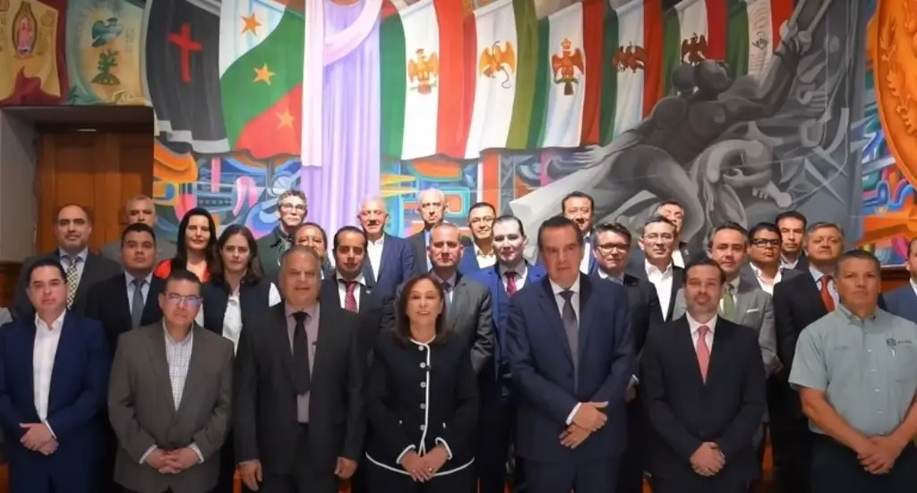 Imagen Rocío Nahle anuncia inversión de mil 186 mdd en Veracruz; en esto consiste 