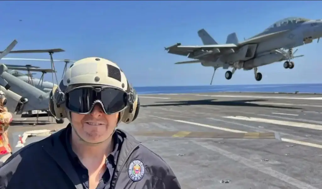 Imagen Portaviones USS Nimitz de EU llegó a México: embajador Ronald Johnson