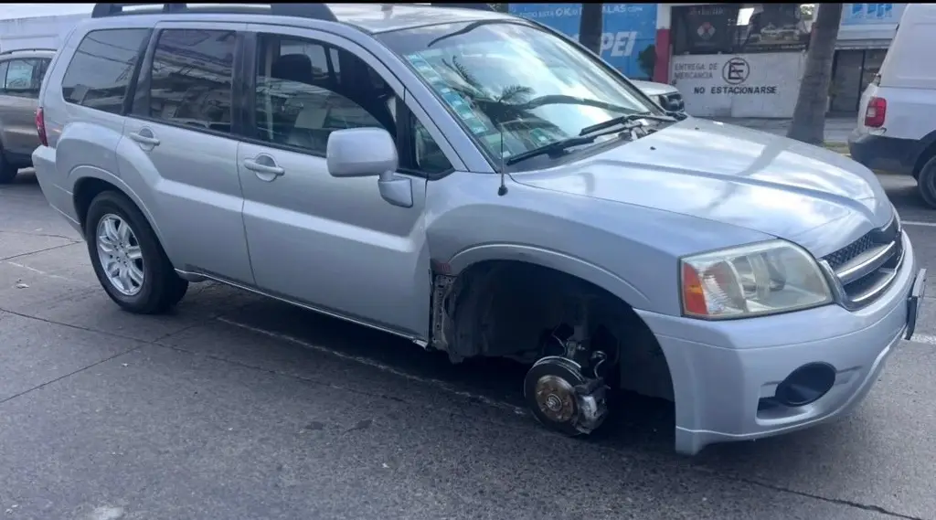 Imagen Accidente vial en avenida Miguel Alemán de Veracruz 